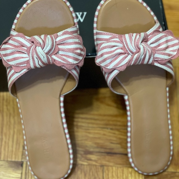 J.Crew Slides - Picture 2 of 3
